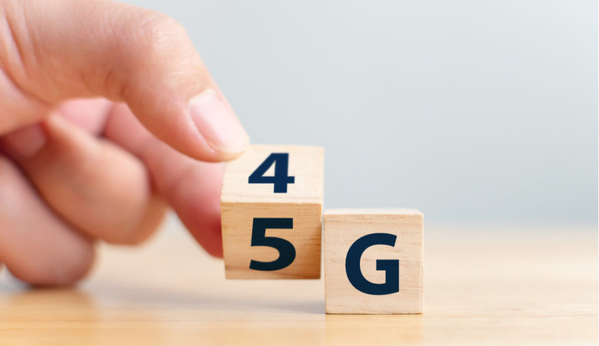 5G enjeux et débats alors que le déploiement de la technologie mobile se poursuit en France